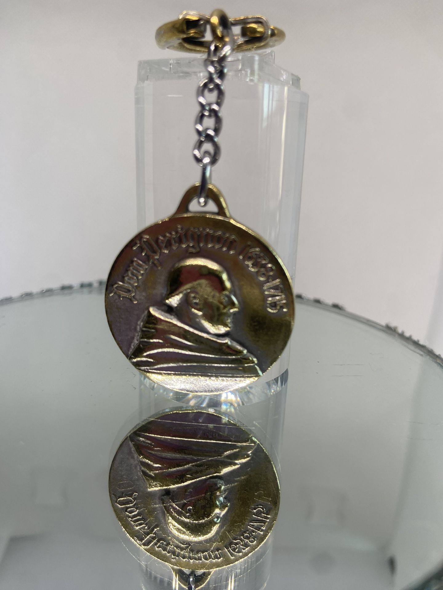 Vintage French Dom Perignon Champagne medallion metal keyring/ keychain