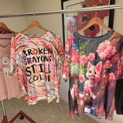 * 12 Christmas Tops Blouses 3x Plus Size Brand New! Women's Hoodie