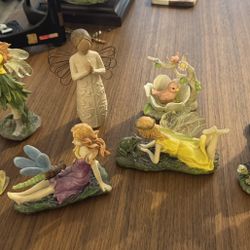 Decorative figurines