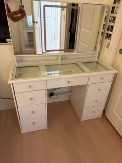 Vanity