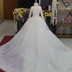 Wedding dress