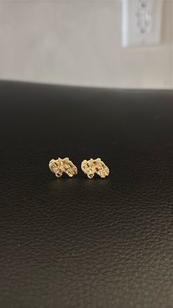 Gold nugget earrings 10k