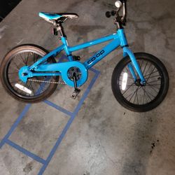 Co-op Cycles REV 16 Kids' Bike

$100 OBO