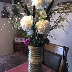 Beautiful Flower Vase  