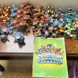 Skylanders Figures, Book, Portal