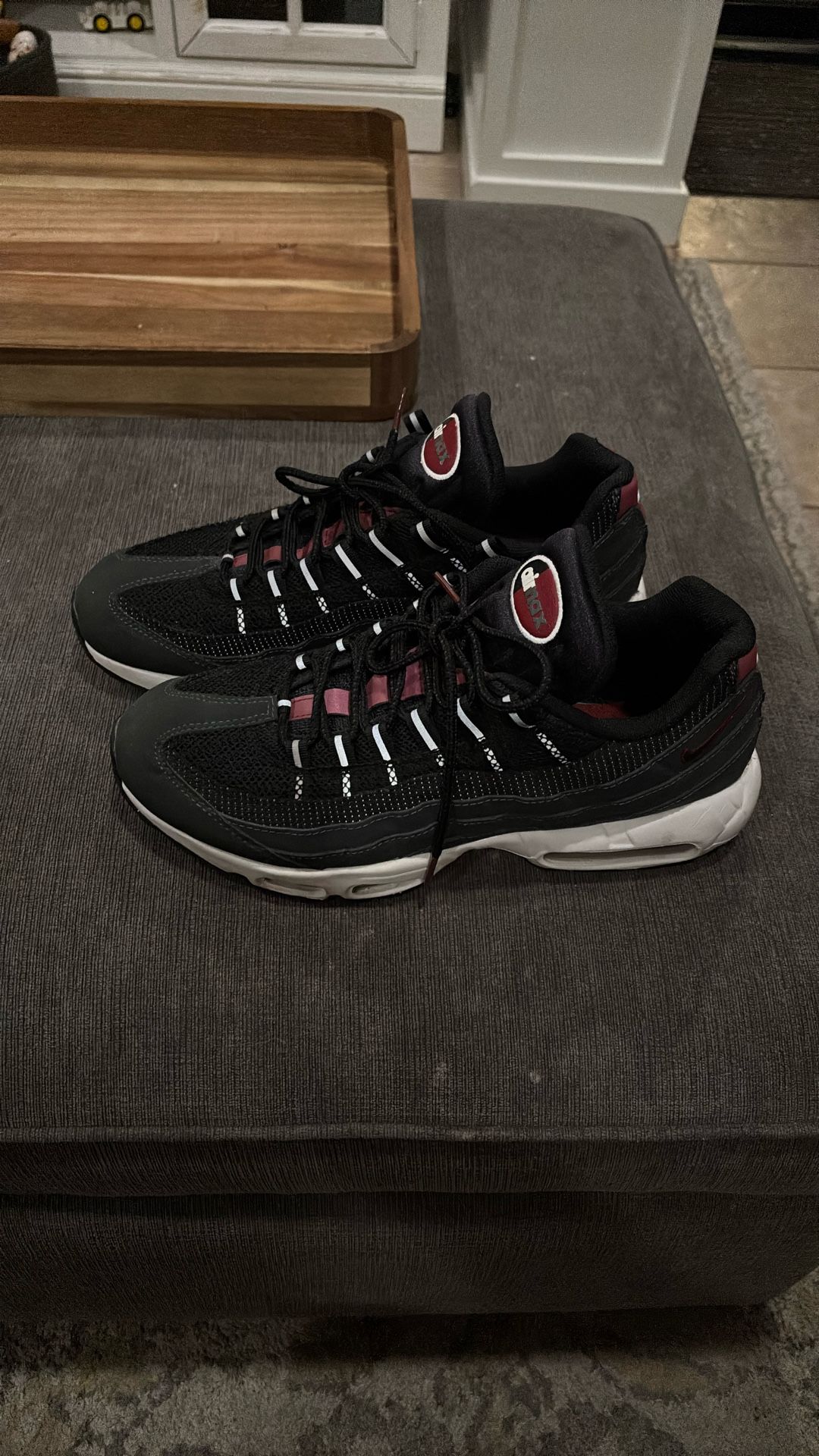 Gently Used Air Max 95