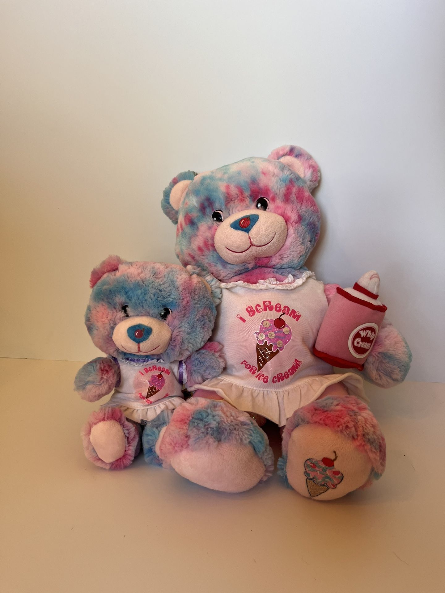 Build A Bear Workshop Baskin-Robbins Bubble gum bear AND smallfry