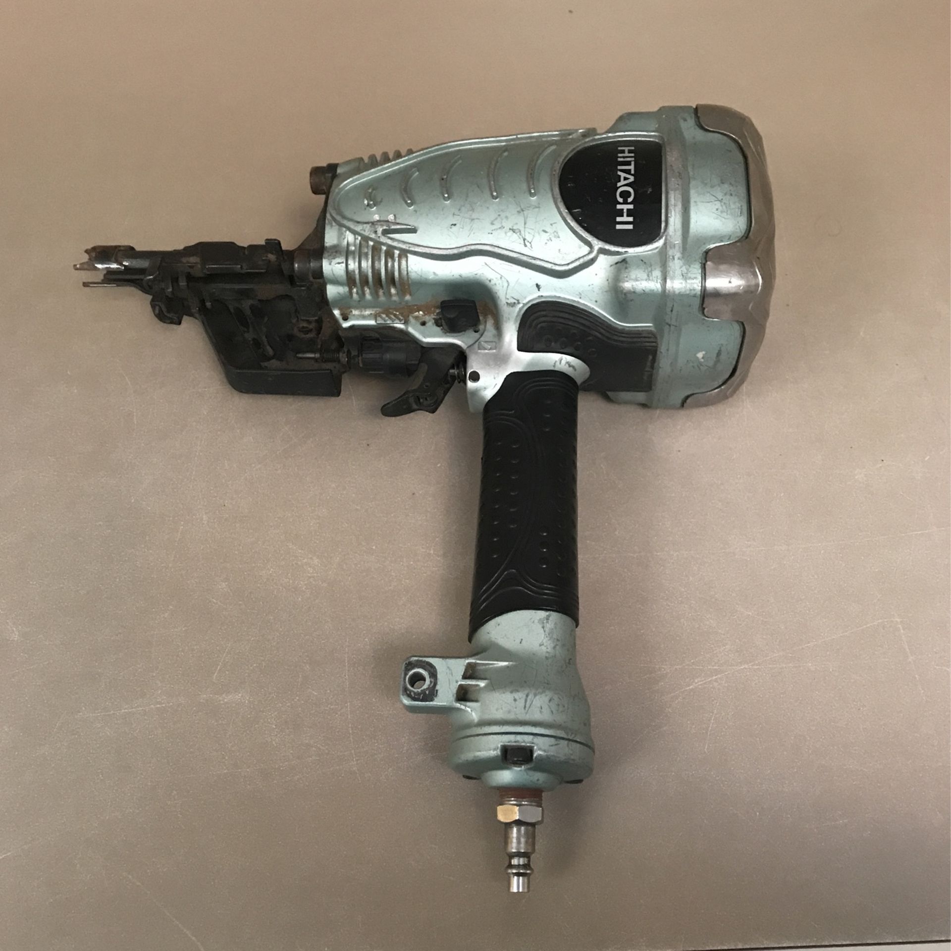 Hitachi Nail Gun