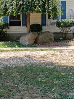 Landscaping rocks