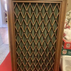 Speaker 