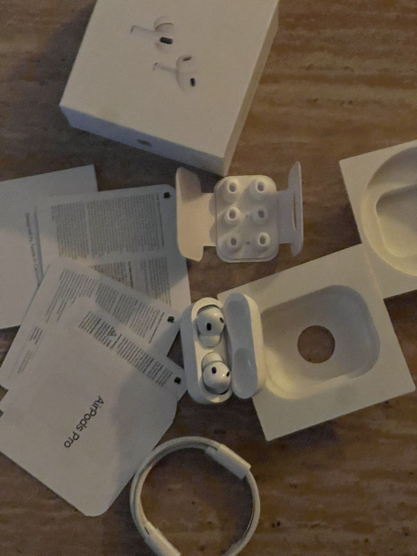 AirPod Pros HMU