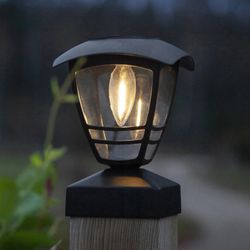 solar pillar light