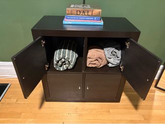 4-Cube Shelf Unit with Custom Doors – Black-Brown