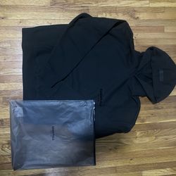 Size Xs Essentials All Black