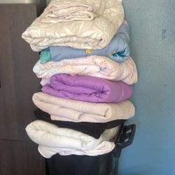 $2 Blankets 