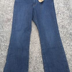 Womens New Levi's Classic Bootcut Size 10s