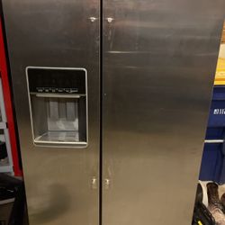 Whirlpool Gold Fridge