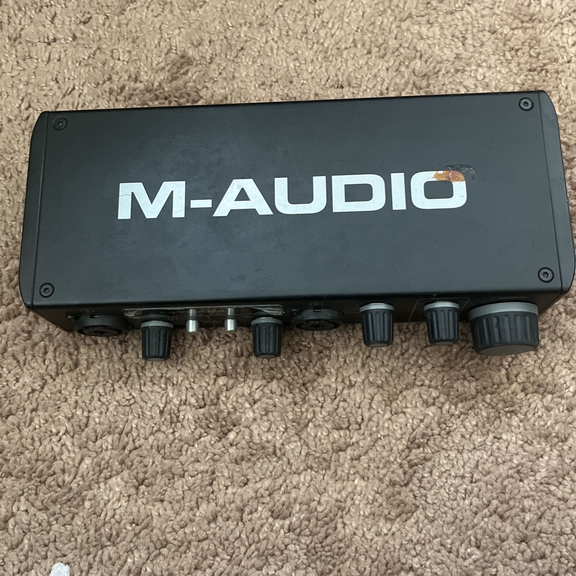 M-audio Mixer