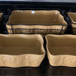Set of 5 Temp-Tations by Tara Country Lace ceramic bakeware casserole dishes, mustard brown color 