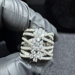 GRA Certified Moissanite Flower Set Band Ring 925 Sterling Silver Size 7 Brand New