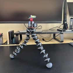 2 Tripods! 1 Joby GorillaPod 3K + 1 70” 2 in 1 tripod / monopod max ($120 value)