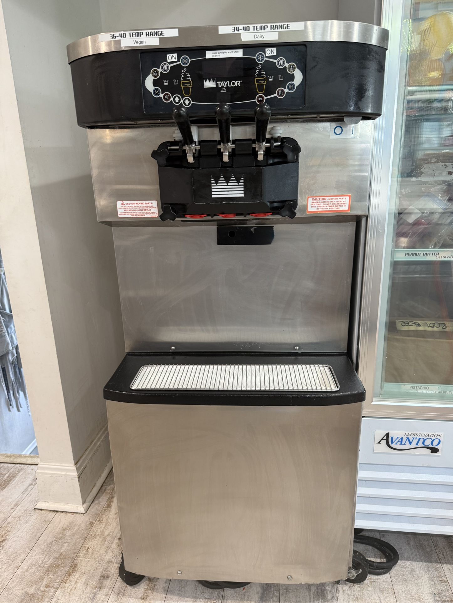 Taylor Soft Serve Machine C712 Twist