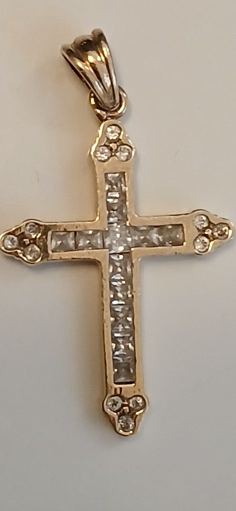 14k Yellow Gold CZCross Pendant