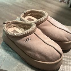 UGG Tasman Slipper