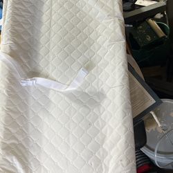 Changing table pad