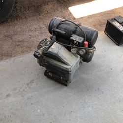 Aircompressor