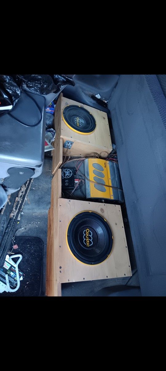I Selling Sistem Sound Strem Amplifier And Speakers coustic For 300
