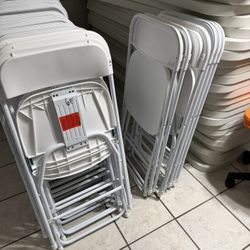 Rento Sillas I Mesas