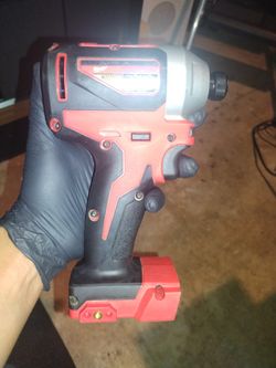 Milwaukee Impact w/ Battery