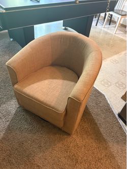 Swivel Accent Chair