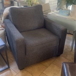 Living Spaces Oversized Arm Chair