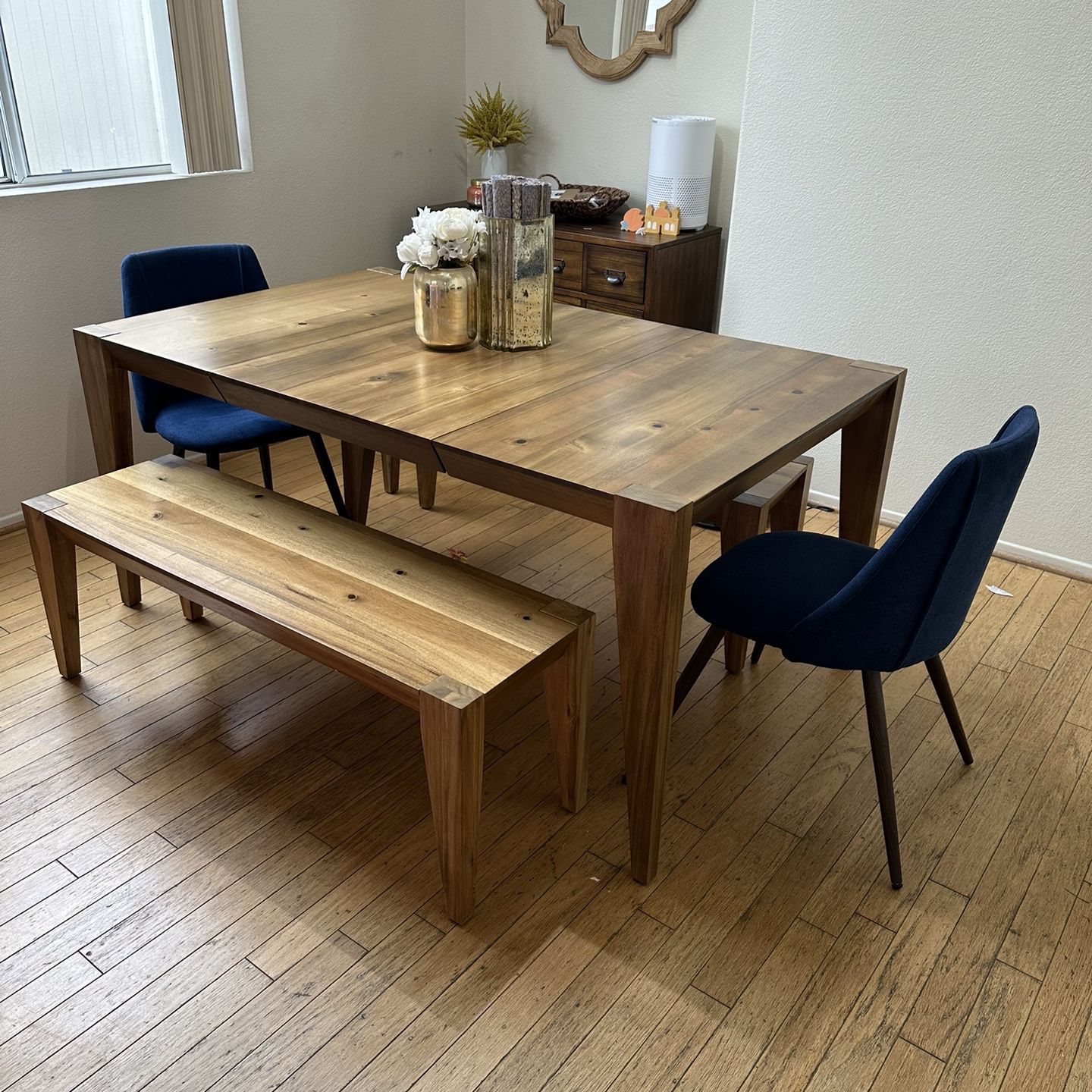 West Elm Anderson Solid Wood Expandable Dining Table (40"-90") & 2 Dining Benches