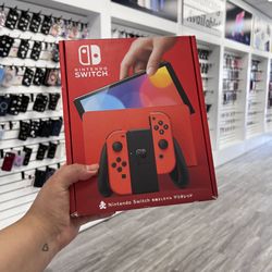 Nintendo Switch Mario Edition 