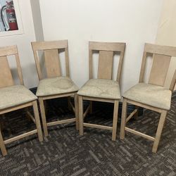 4 Bar Stools