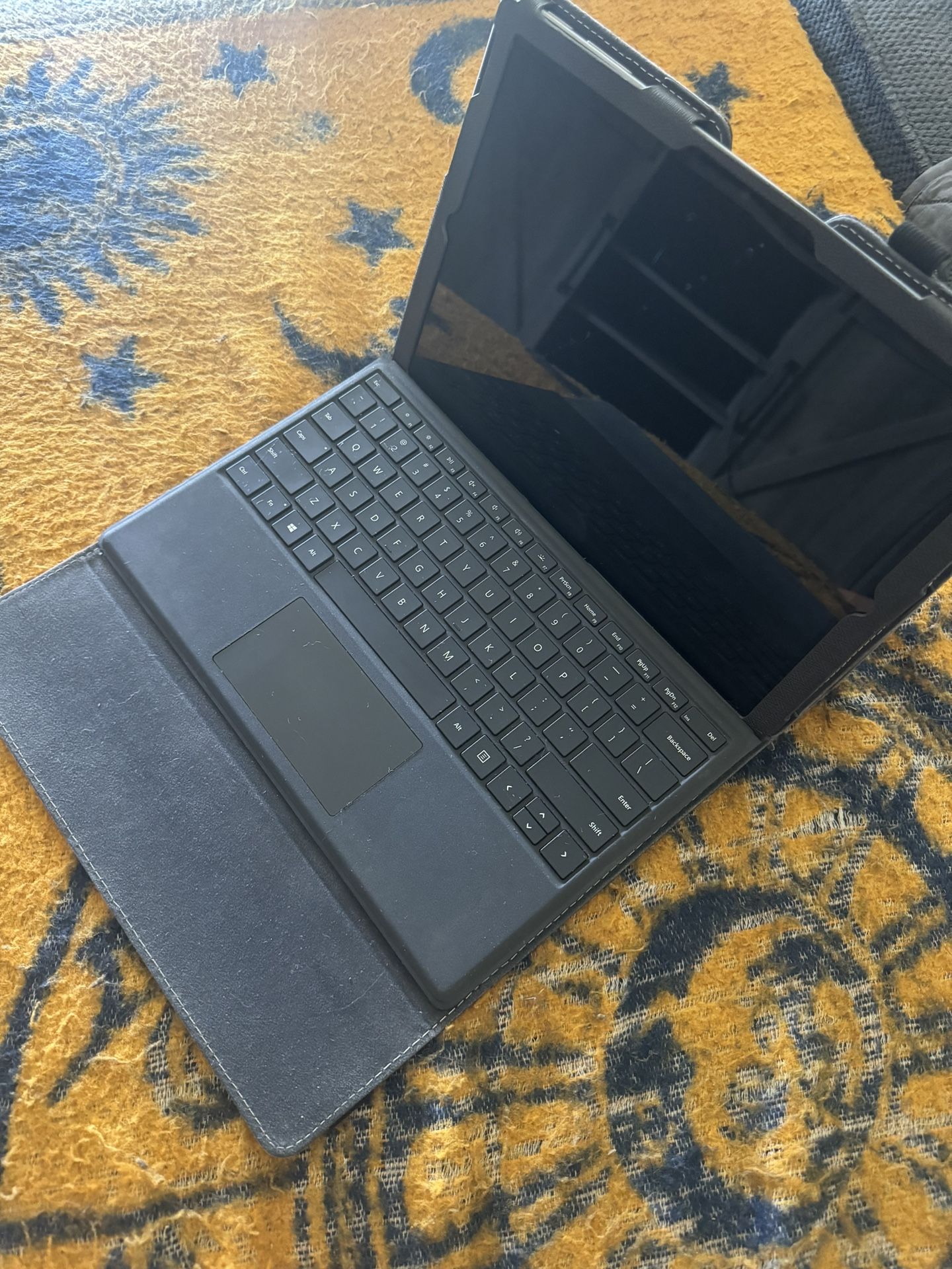 Microsoft Surface Pro 7 Plus