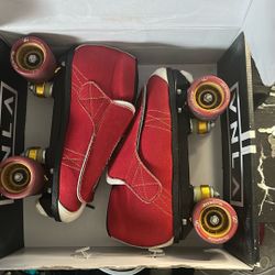 Rare VNLA Royalty Jam Skates “ Used Once”