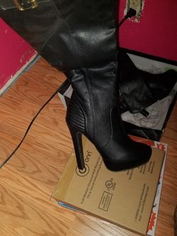 Black boots