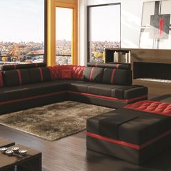 ‼️Sale‼️3PC Red/Black Leather Sectional & Ottoman (120Lx	106	Wx33	H)
