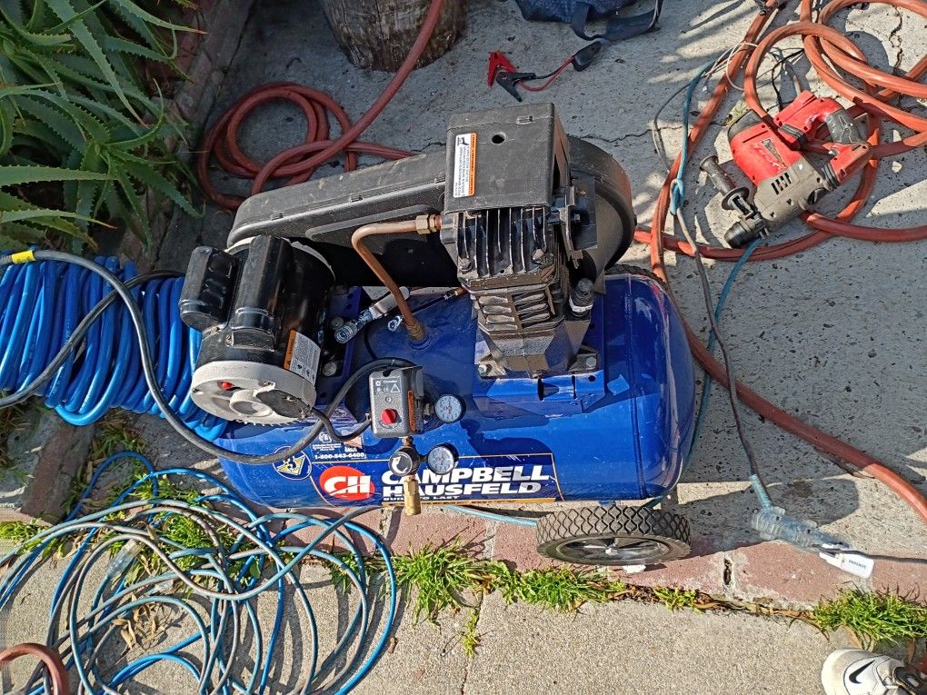 Campbell Hausfeld 20gl Compressor. Extreme Duty