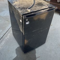 Mini Fridge