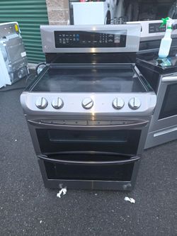LG Stainless Steel Double Oven Electric Range