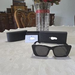Black Designer Style Sunglasses