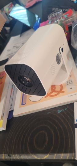 Portable YGSKK LED PROJECTER