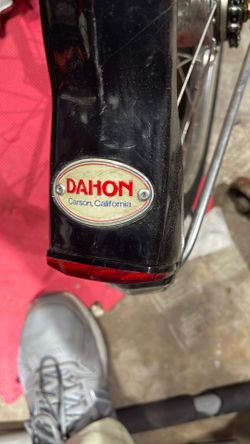 DAHON FOLDING BICYCLE 