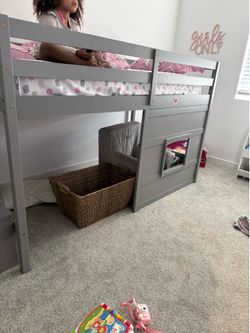 Twin loft bed with mattress