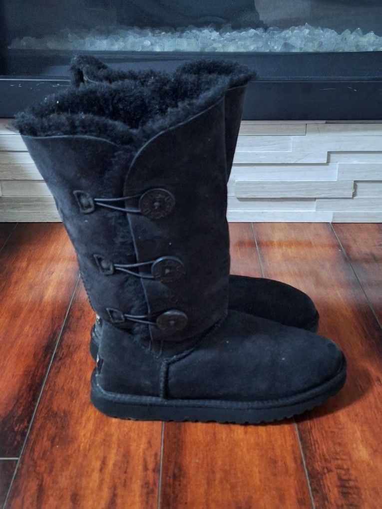UGG Bailey 1873 Button Triplet Classic Tall Women's Black Suede Boots. Sz 8